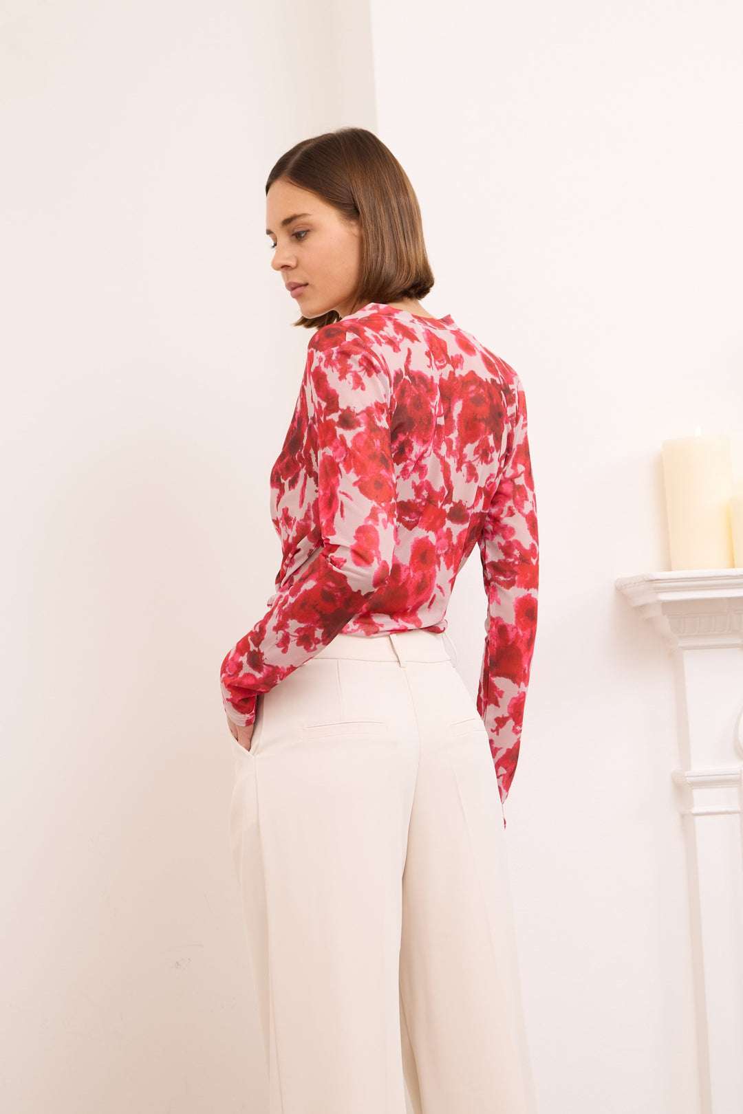 Lindsey- mesh floral wrap top in red