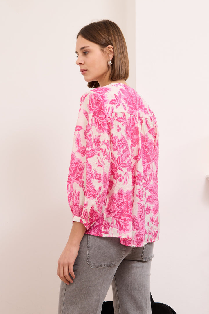 Alyna – Floral Print viscose silk-blend voile blouse in pink