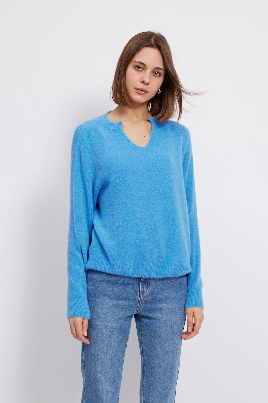 Lola – Soft Touch Sweater in cornflower blue