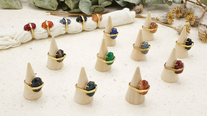 Bold Onyx Stone Ring – Adjustable Gold-Coloured Bronze Band