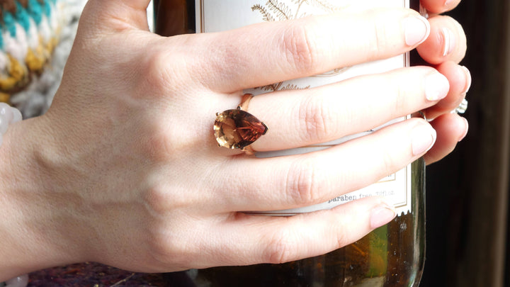 Zultanite Ring: Teardrop