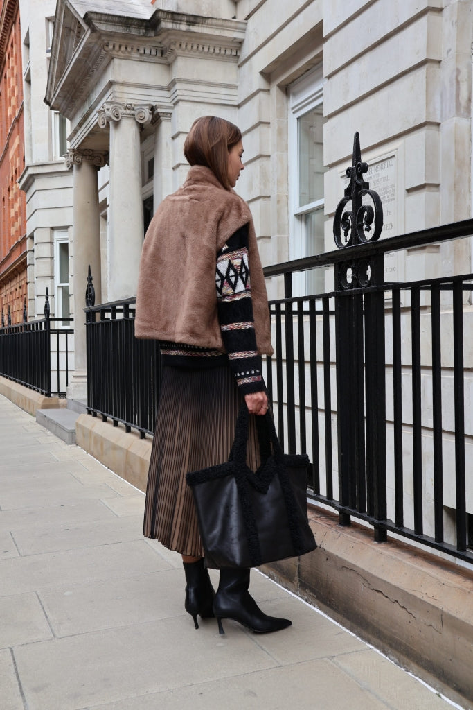 Mila- Faux Fur Gilet In Taupe