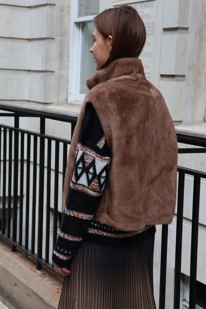 Mila- Faux Fur Gilet In Taupe