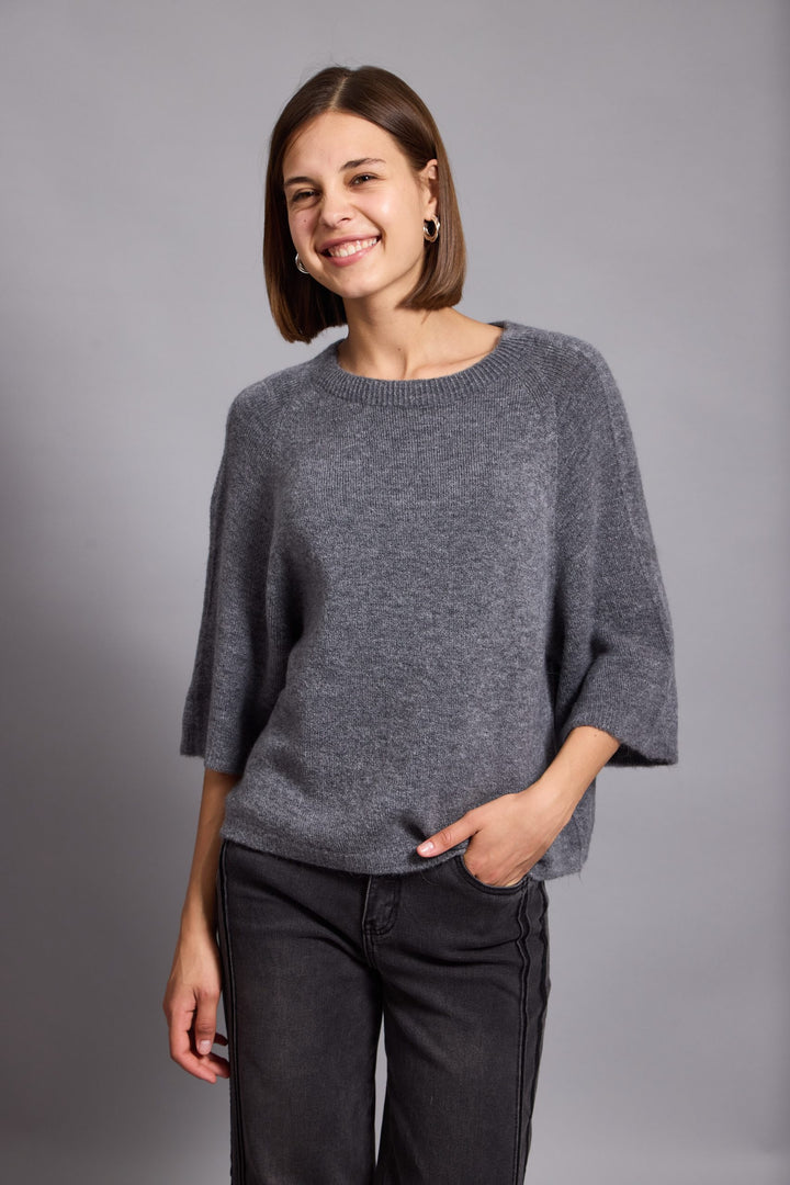 ANITA – THREE-QUARTER LENGTH SLEEVE SWEATER IN GREY