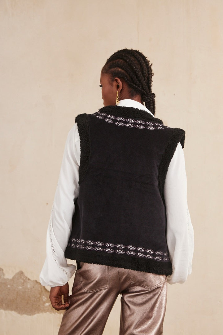 PAISLEY EMBROIDERED VEST