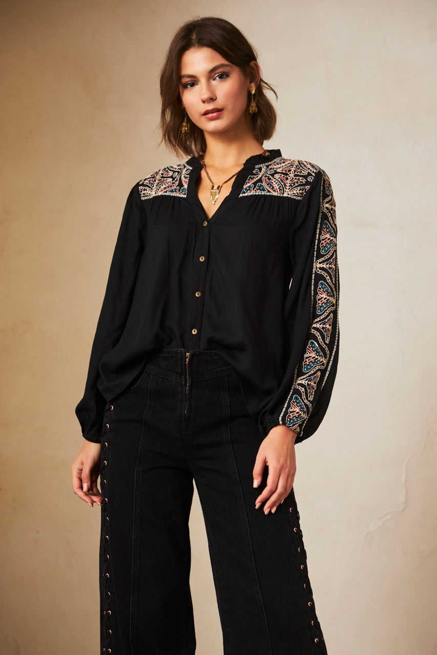 SOLID SHIRT WITH EMBROIDERY