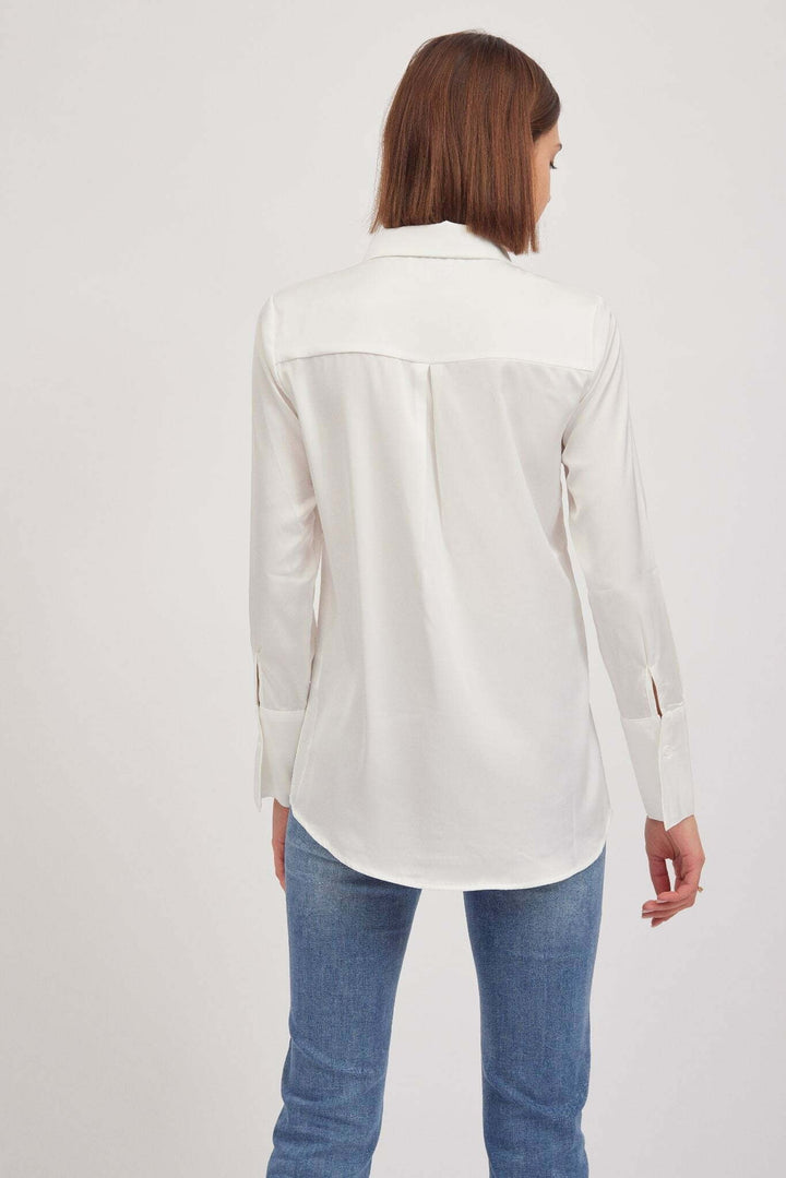 ALEXIS -SATIN SHIRT IN WHITE