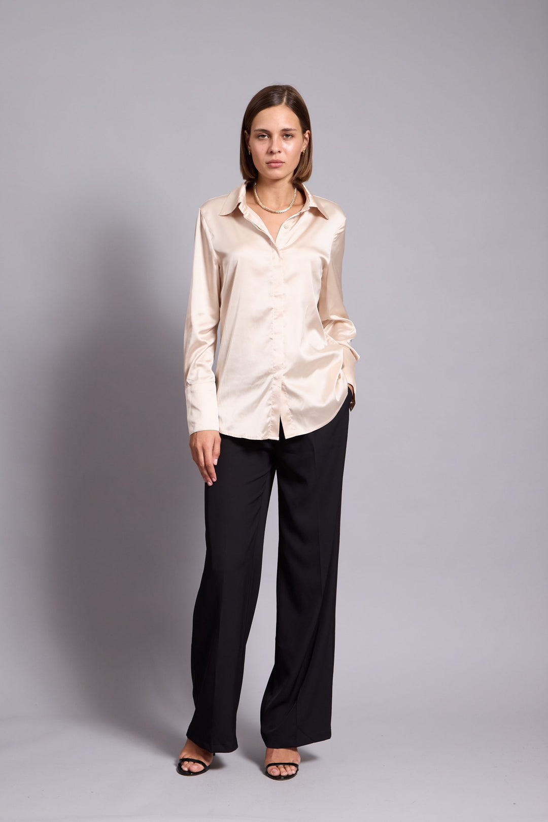 ALEXIS -SATIN SHIRT IN CHAMPAGNE