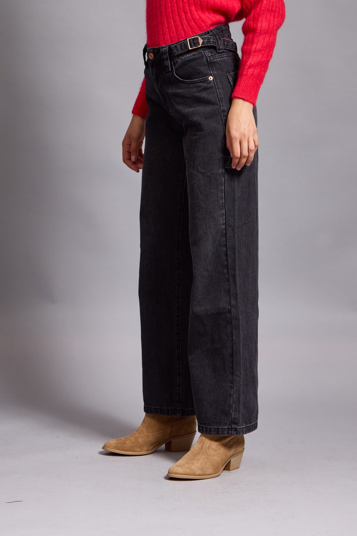 KATIE- STRAIGHT LEG CARGO PANTS IN BLACK DENIM