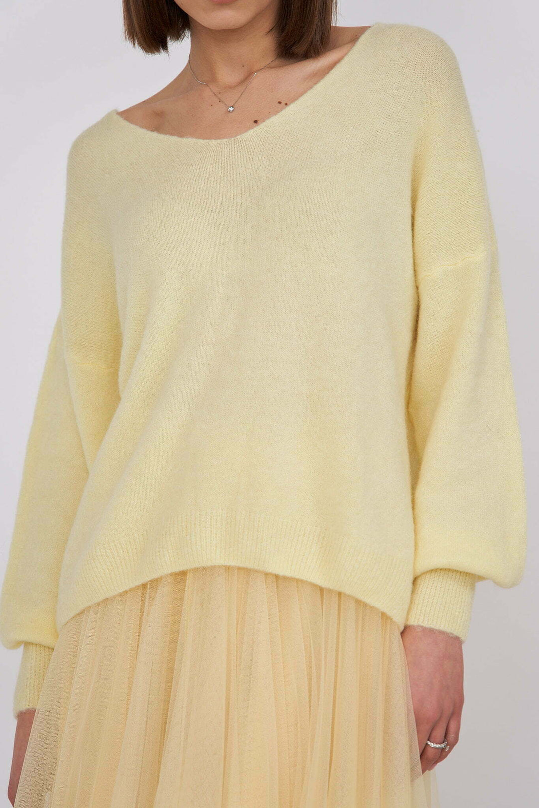 Anissa- Alpaca blend Sweater In Yellow