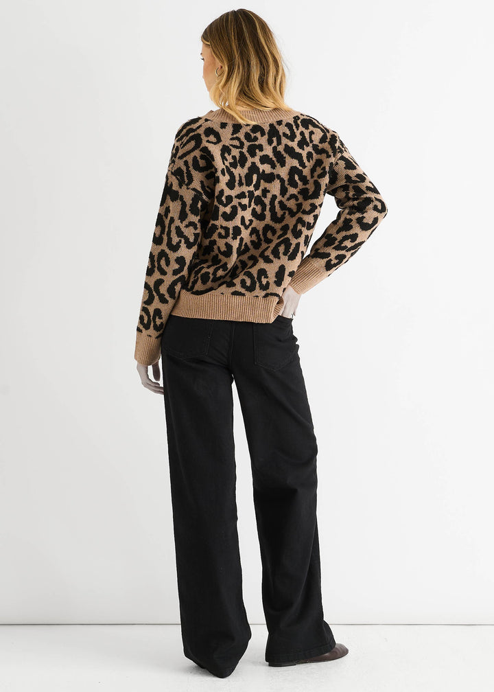 Camel Animal V Neck Short Knit Jumper