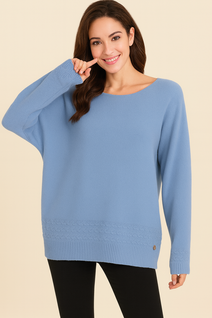 SOFT KNIT JUMPER WITH CHEVRON HEM DESIGN: Blue