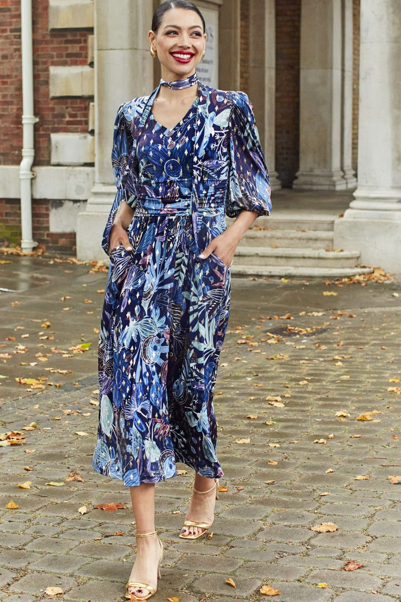 ESME MIDI DRESS MOONLIGHT BLUE GOLD PRINT